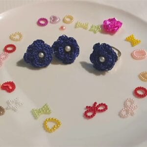 Elegant blue knitted flower Ring + stud earrings