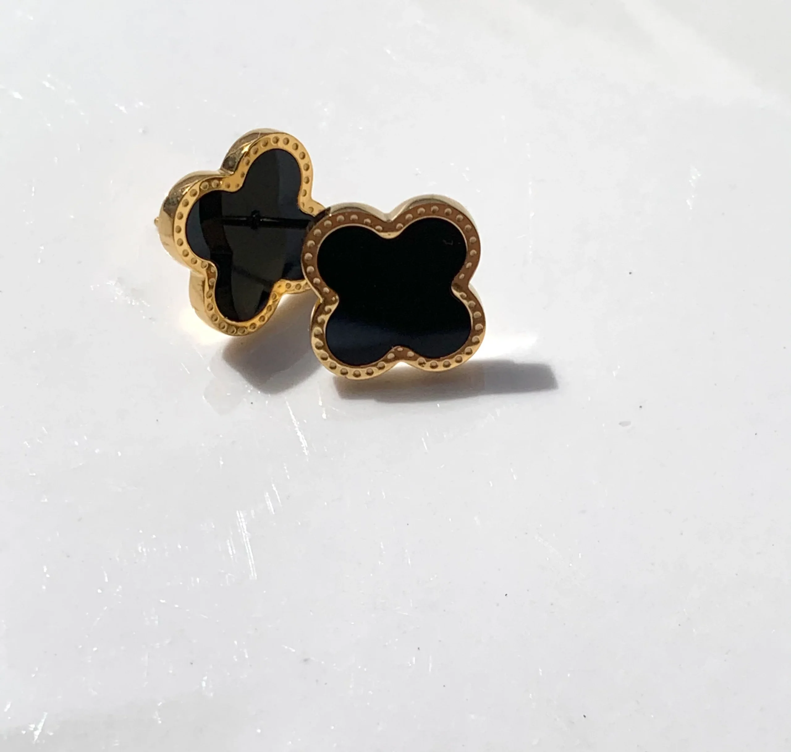 black clover stud