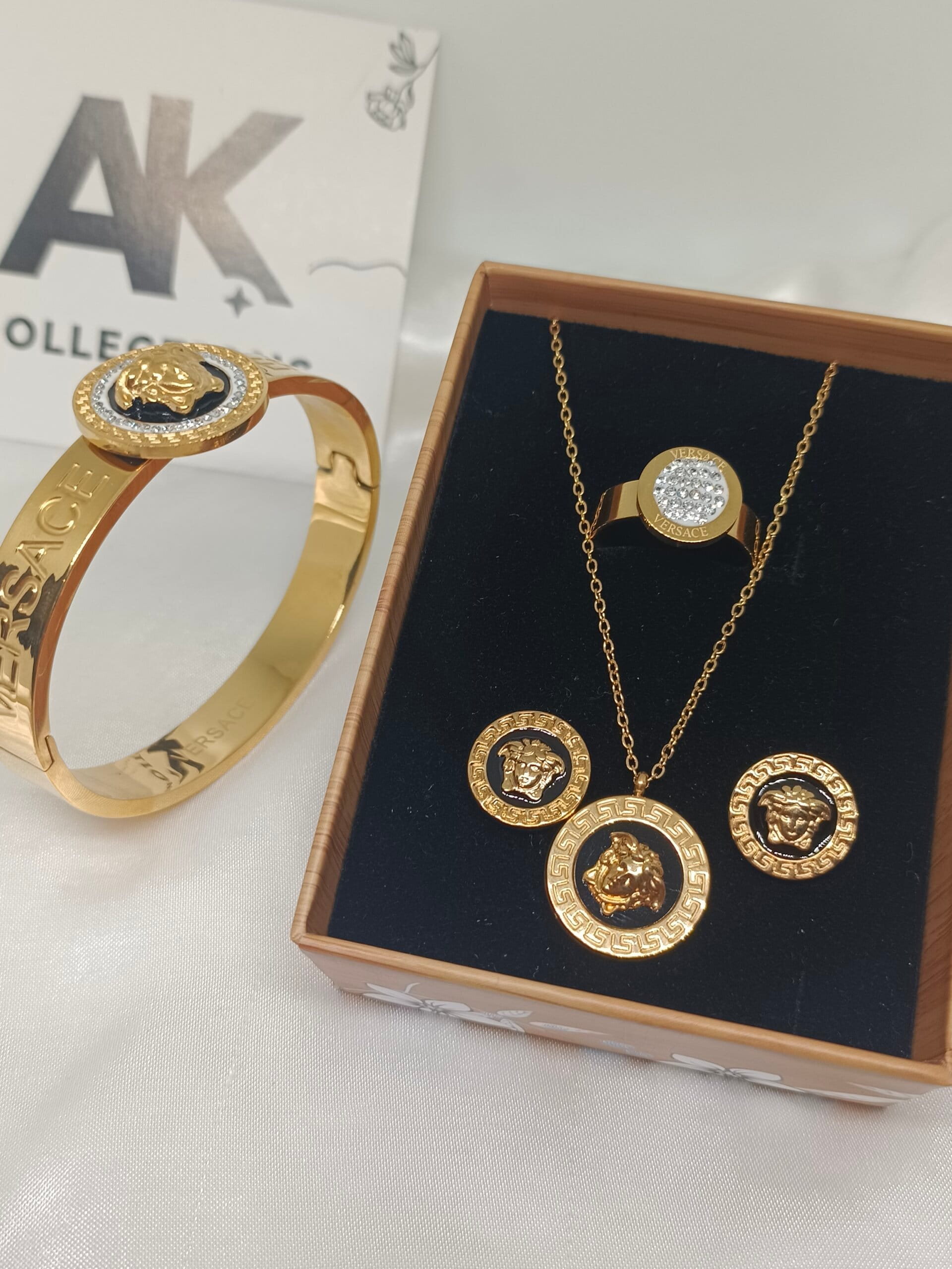 IMG_20241028_012403 Stunning Stainless Steel Brand Inspired Deal 4 Pcs