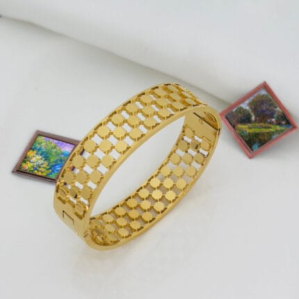 Modern Mesh Bangle | Premium Stainless Steel Bangle | 18K gold-plated Titanium