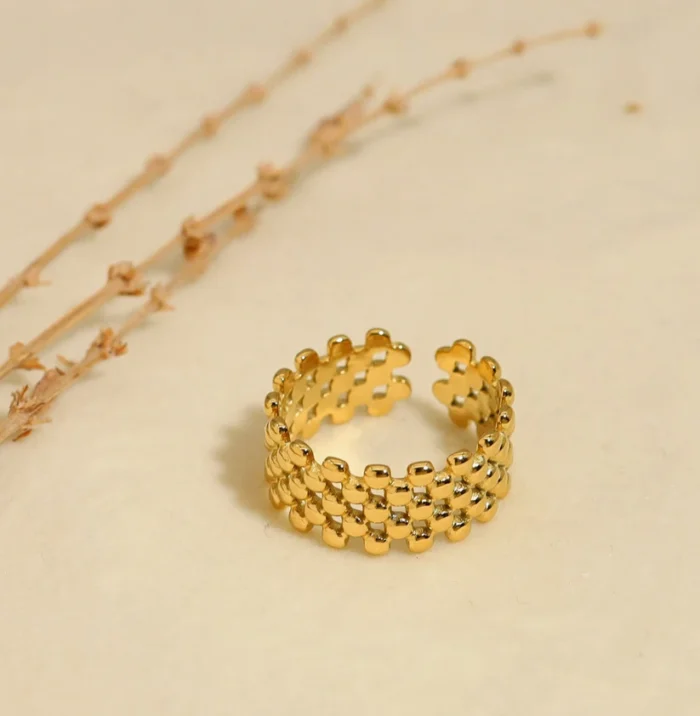 Velvet Dots Ring
