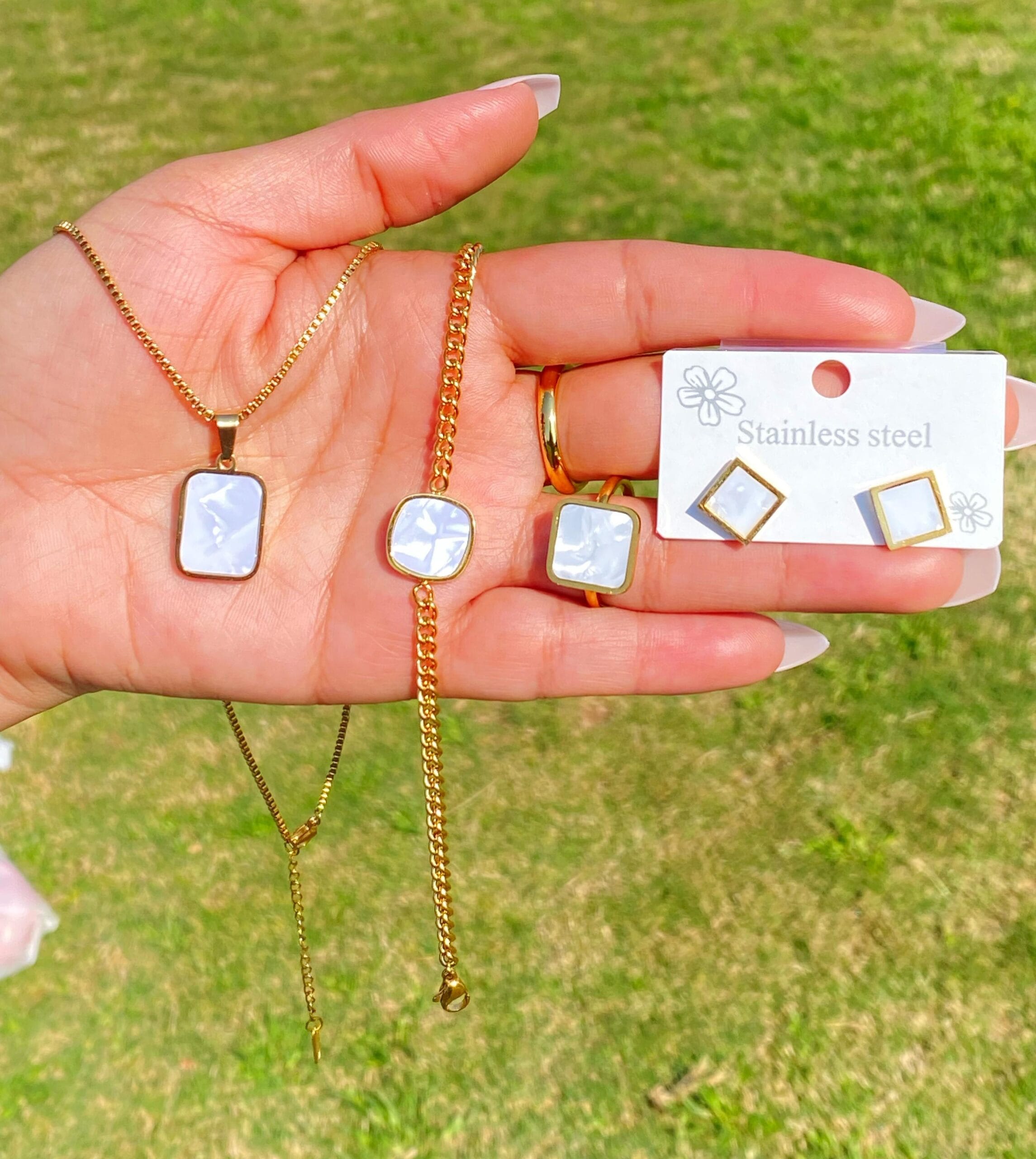 IMG-20250223-WA0139 Classic Double Sided Pendant 4 Pcs White Combo Set | Tranish Free